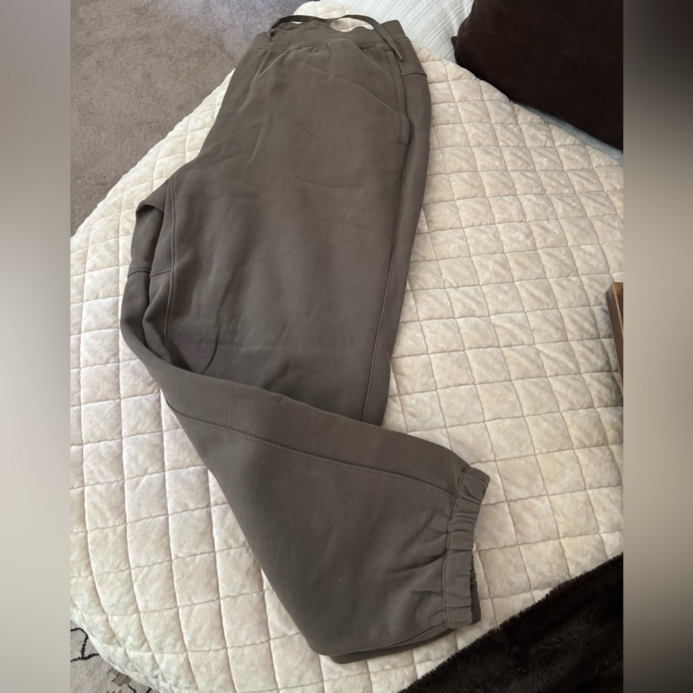 Casual Lululemon green Jogger Pants
